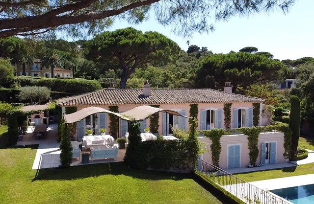Luxury 7 Bedroom Sea View Villa