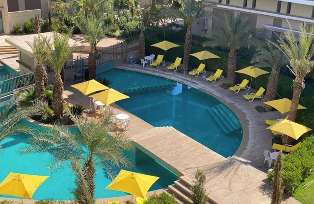 Luxury apartment in Marrakech, splendid view of the city & Atlas mountains