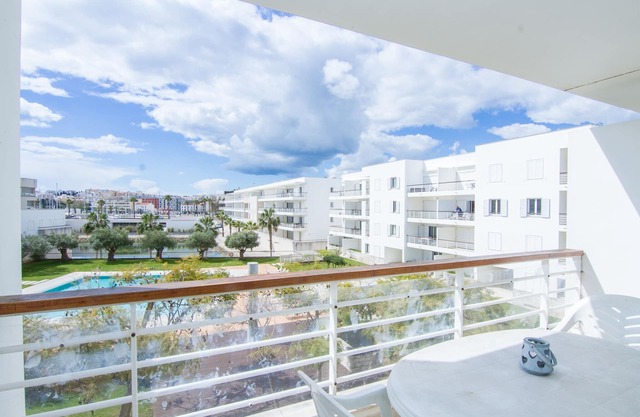 Luxury Apartment with pool on Marina De Lagos