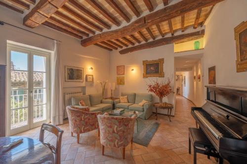 Luxury Apt Priori 46 in City Centre - ItalyWeGo