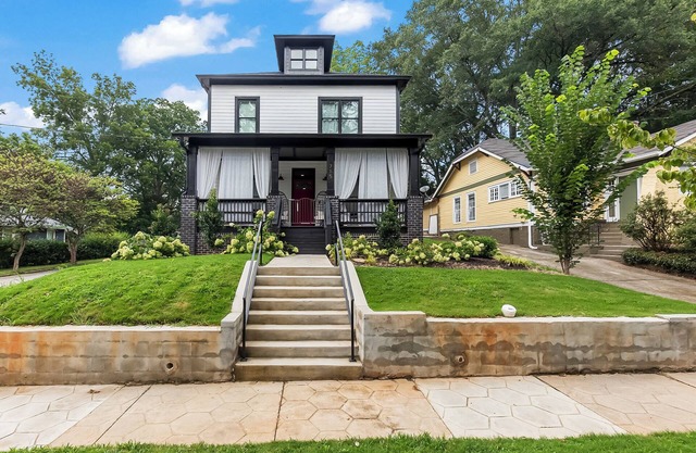 Luxury Arthaus Noir - 3bd/3ba