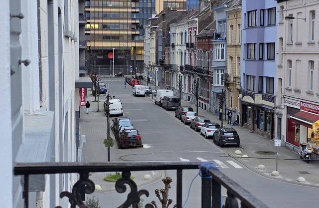Luxury Beds & Fully Stock Kitchen, 5 Minutes Away From the Brussels Centrum