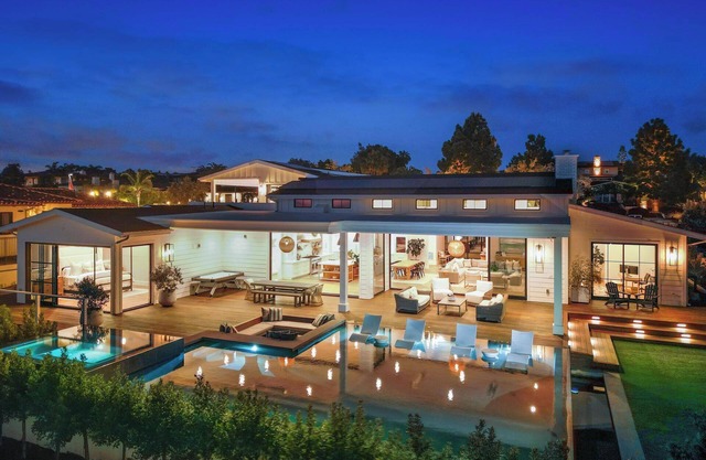 Luxury Blue Ocean View Retreat