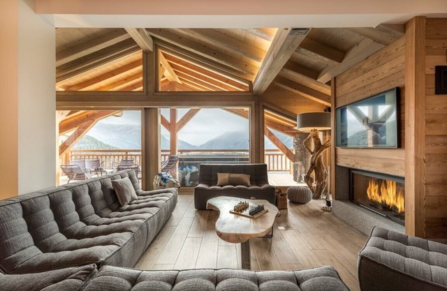 LUXURY CHALET WITH SPA