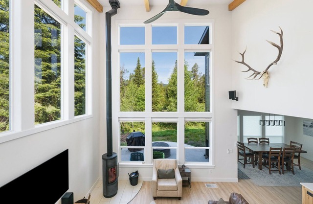 Luxury Cabin Lake Cascade/Tamarack & Hot Springs