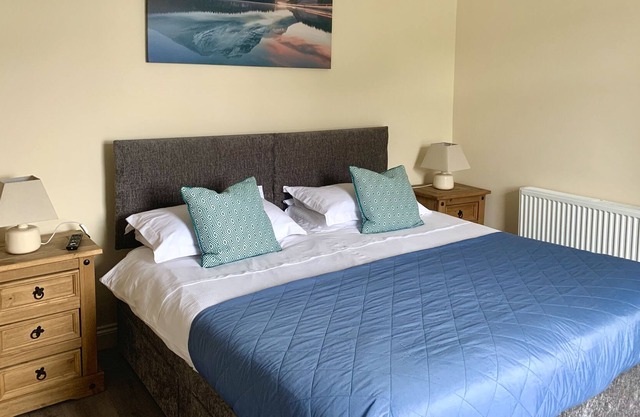Luxury Centrally Based Cottage,Free Parking/Netflix/Sky.Tv/Pet Friendly