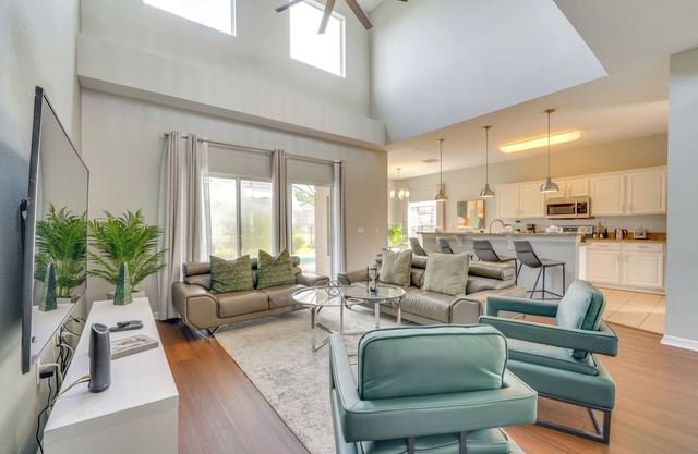 Luxury Championsgate Home Near Disney Parks!