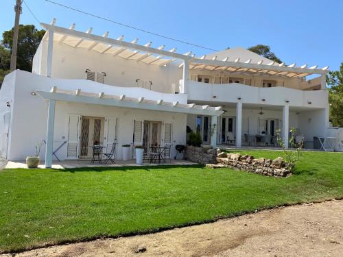 Luxury& Charme vista mare Sardinia House