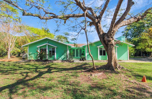Luxury Family Retreat Near Miami & Keys