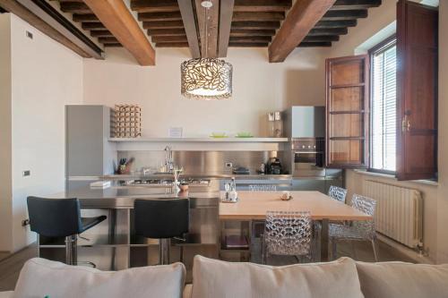 Luxury home in center of Pietrasanta