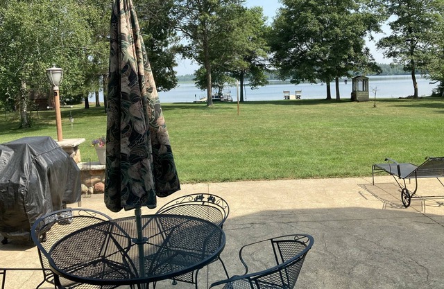 Luxury Lake Home Minong/Hayward All Year Fishing & Fun