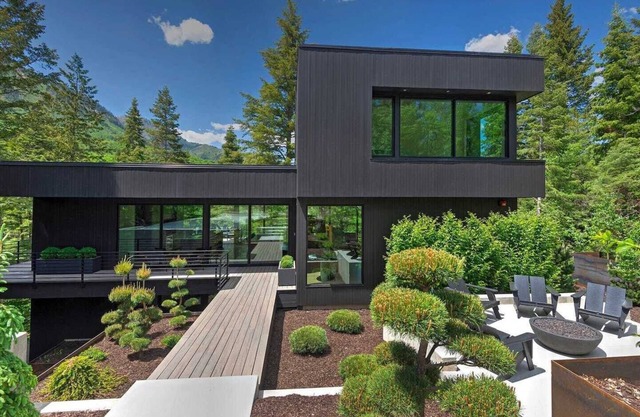 Luxury Modern Mountain Home