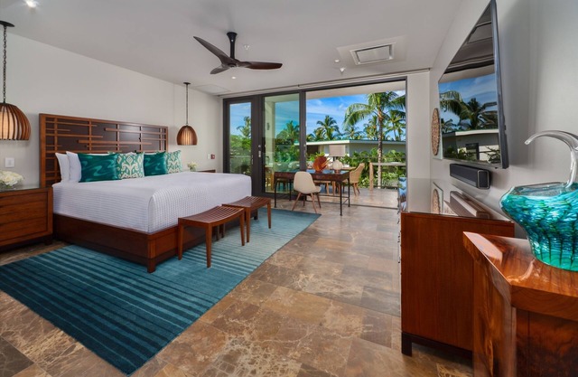 LUXURY OCEAN & RESORT VIEWS ANDAZ w/LANAI JACUZZI Sea Spirit 811 3Br/4Ba for 8