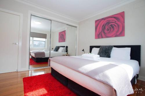 Luxury On Webster