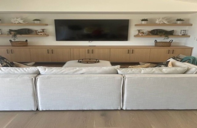 Luxury Remodeled home just minutes to the Pacific Ocean