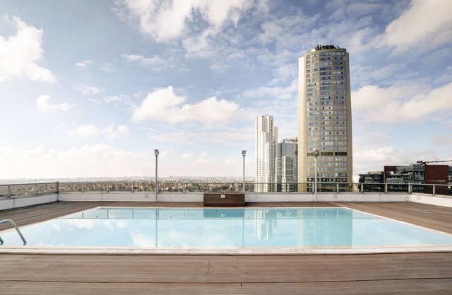 Luxury Residence in Şişli (Pool/Garage/Gym)