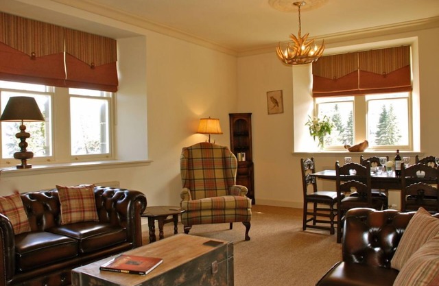 Luxury Self Catering Apartment with Swimming Pool in the Grounds of a Monastery on Loch Ness