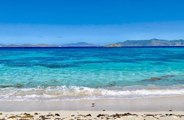 Luxury Suite on the Sand @ Sapphire Beach Resort I