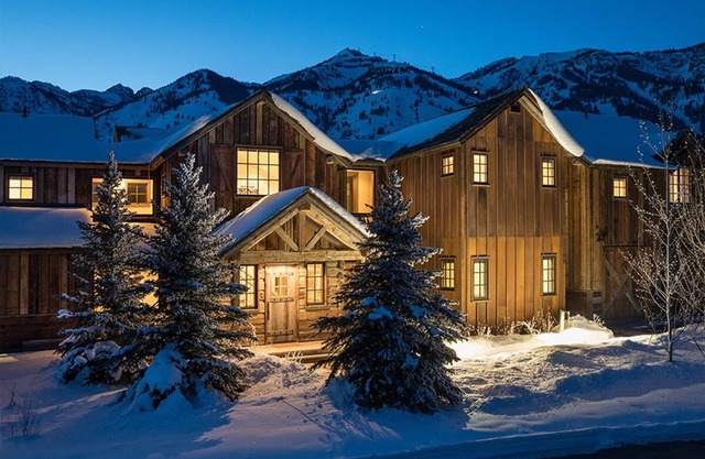 Luxury Teton Village cabin, minutes to Grand Teton National Park