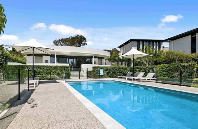 Luxury Town House Peregian Springs Sunshine Coast