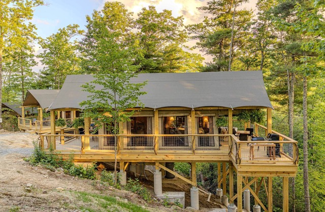 Luxury Tree Tent in Tuxedo Falls Resort with Private Waterfalls & Hiking