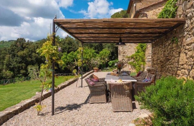 Luxury Tuscany villa