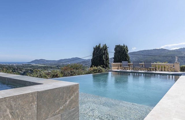 Luxury Villa Panoramic Sea view Swimming pool Air conditioning Car Wifi