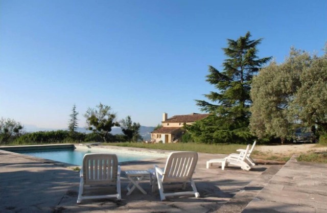 Luxury, views & privacy in Provence