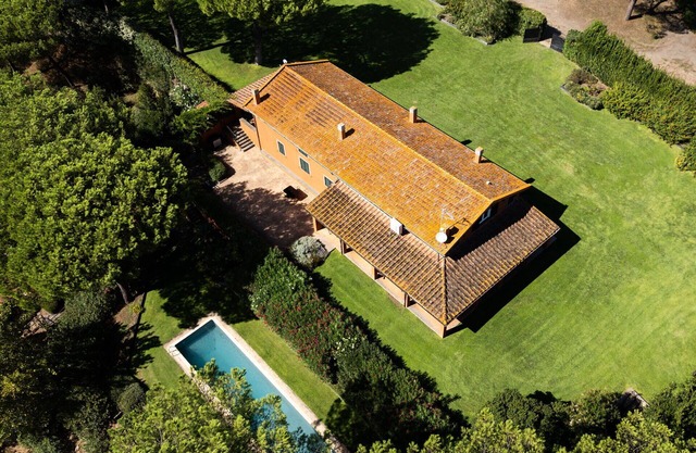 Luxury Villa Nearby South Rome