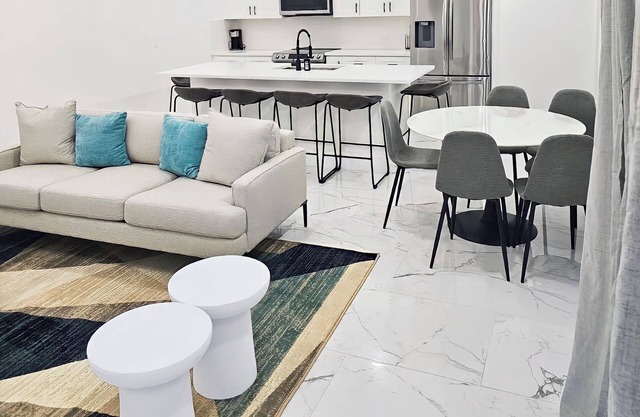 Luxury Villa w/pool wef/polo 5 min