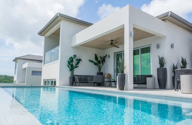 Luxury villa with private pool, ocean views and private-access beach