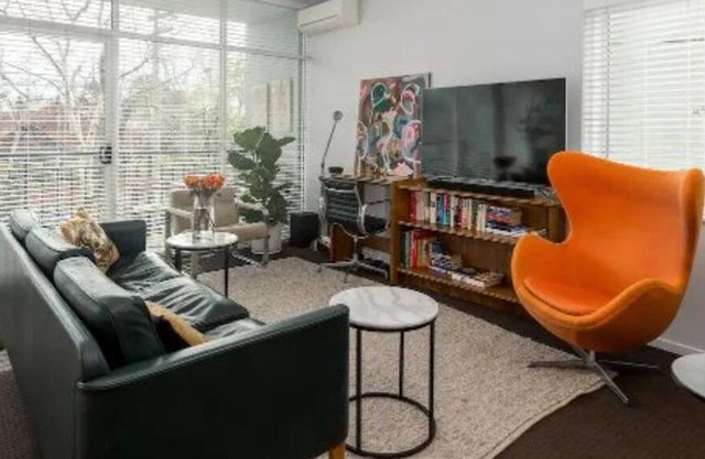 Lygon St: Location and Liveability + Pool & Gym