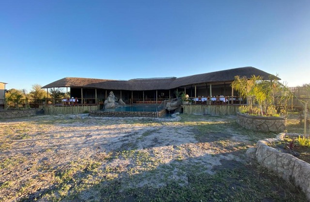 Mababe River Lodge