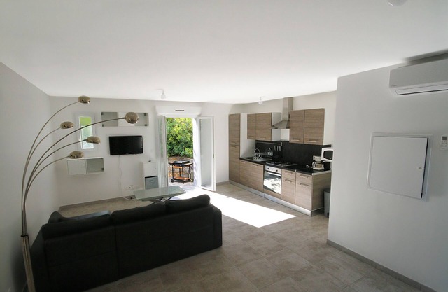 Macchia e Mare-Hotel- 1 triple rooms