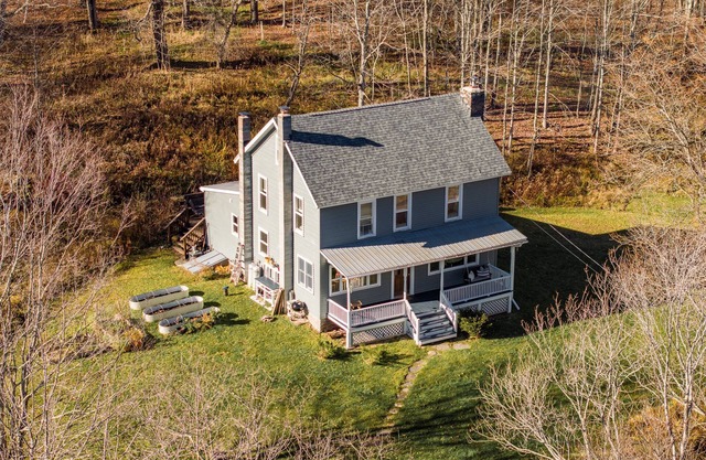 Maggie's Farm: Secluded Catskills mountain farmhouse close to skiing and hiking