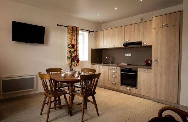 Magnificent flat with garden view