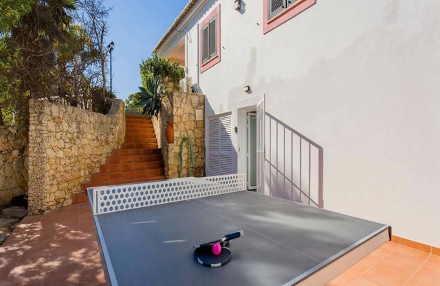 Magnificent Portugal Villa | 7 Bedrooms | Villa Mouraria 16 | Billiards Table.
