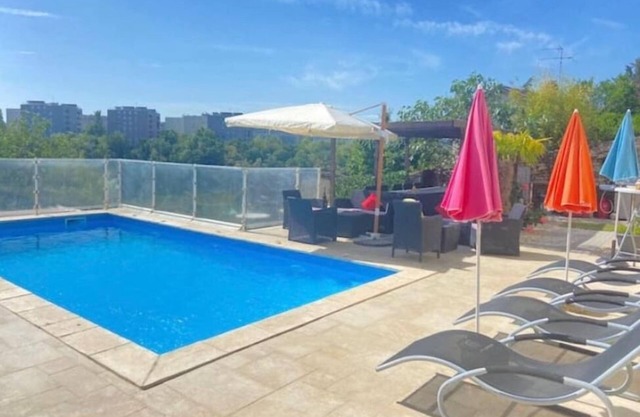 Magnifique Maison Avec Piscine Dans le Beaujolais