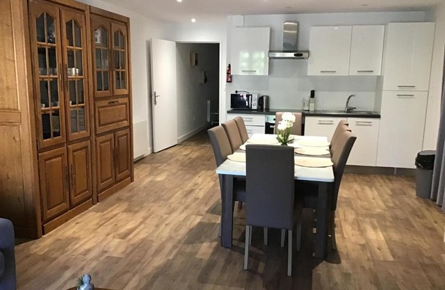 Magnifique T4 avec terrasse à Saint-Nectaire - 8 pers