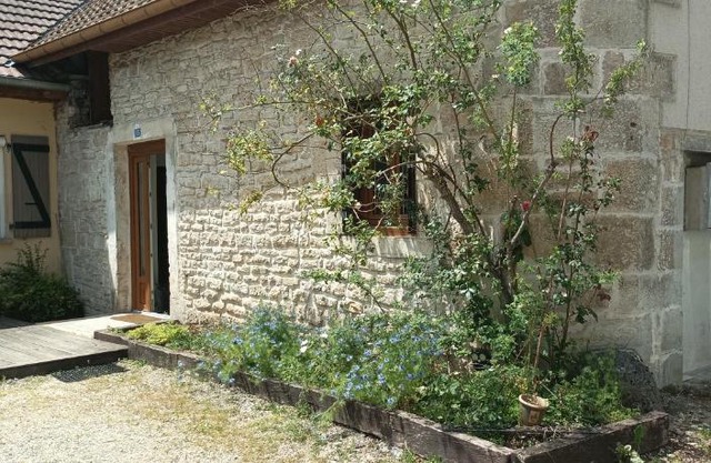 Maison au centre de Quingey