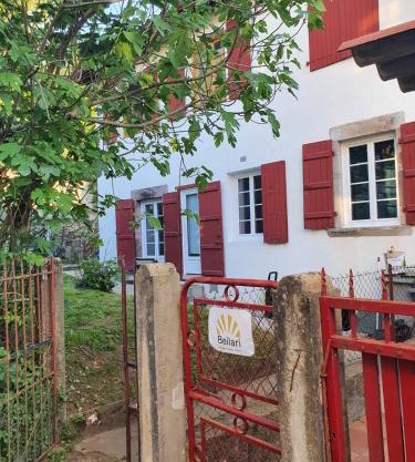 Maison au coeur de la rue pietonne