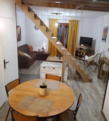 Maison avec extérieur à 5 min du futuroscope