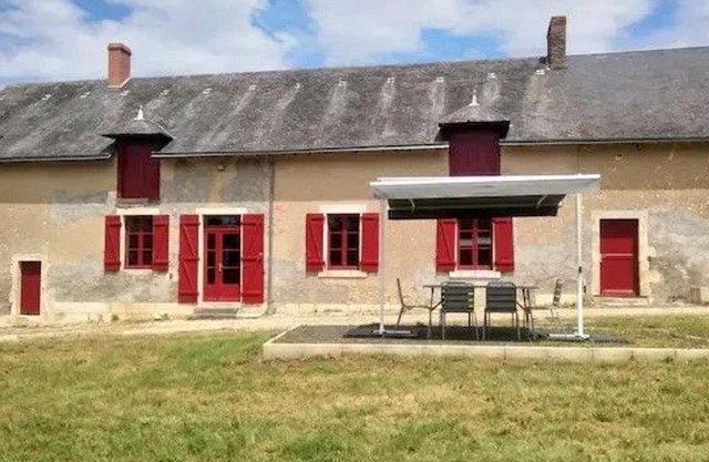 Maison calme avec grand jardin en Berry, proche Châteauroux - FR-1-591-372