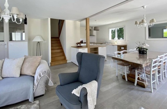 Maison Chaleureuse à 5Km de la Plage