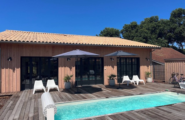 Maison Climatisée Neuve en Bois Avec Piscine 8 km Contis Plage