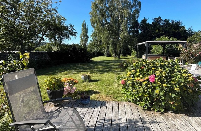 Maison de Campagne Avec Jacuzzi à 300 m de la Rance et 12 mn de St-malo