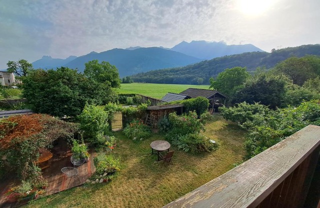 Maison de charme, entre lac et montagne