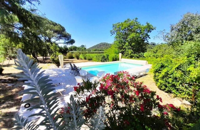 Maison DE Maître AU Domaine DU Pressoir - Pierrefeu