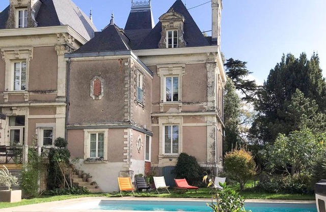 Maison de maître avec piscine et jardin - cœur des Coteaux du Layon, proche Angers et Saumur - FR-1-622-55