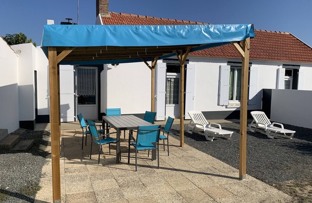 Maison de Vacances Chaleureuse à 10 mn de la Plage et Centre Bourg à Pieds!